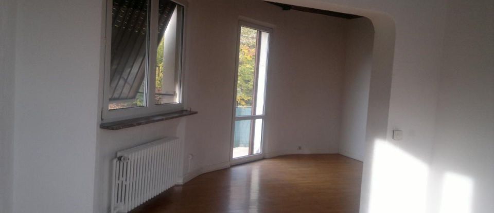 Maison 5 pièces de 129 m² à Hombourg-Haut (57470)