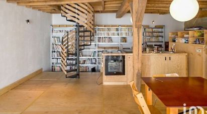 Loft 5 rooms of 137 m² in Nantes (44000)