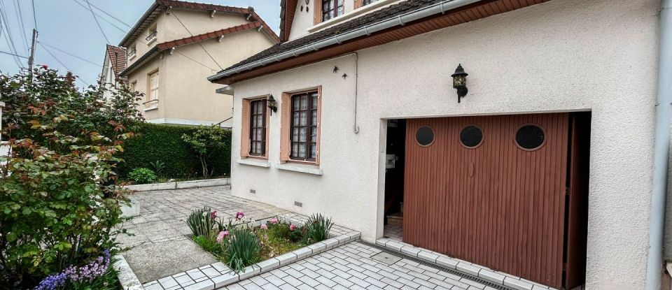 House 5 rooms of 108 m² in Athis-Mons (91200)