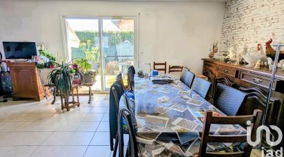 Traditional house 4 rooms of 84 m² in Le Teich (33470)