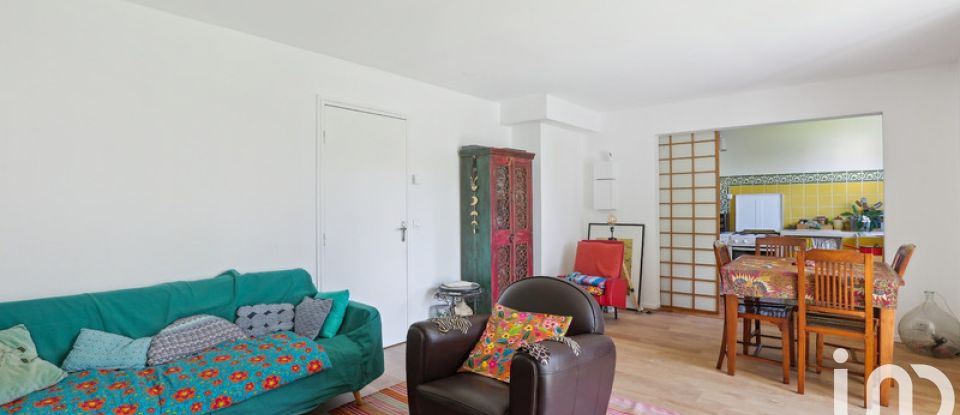 Appartement 3 pièces de 70 m² à Ivry-sur-Seine (94200)