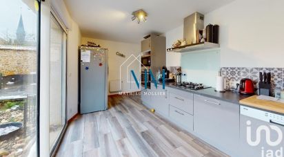 Longere 4 rooms of 110 m² in Saint-Maixme-Hauterive (28170)