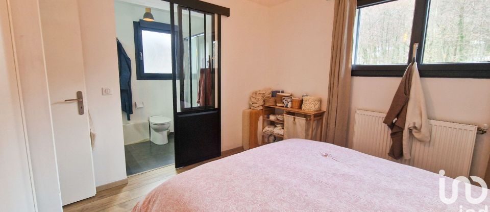 Apartment 4 rooms of 109 m² in Divonne-les-Bains (01220)