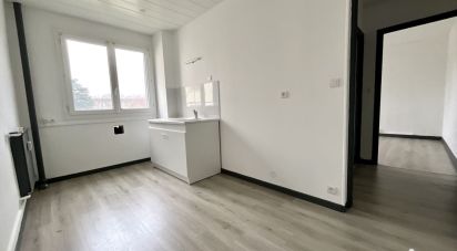 Appartement 2 pièces de 40 m² à Rillieux-la-Pape (69140)