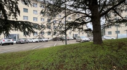 Appartement 2 pièces de 40 m² à Rillieux-la-Pape (69140)