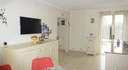 House 6 rooms of 180 m² in Fors (79230)
