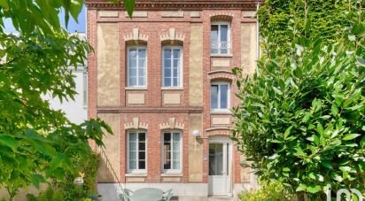 Maison 8 pièces de 206 m² à Rouen (76000)