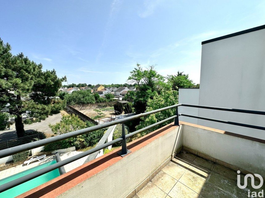 Appartement 3 pièces de 75 m² à Nantes (44300)