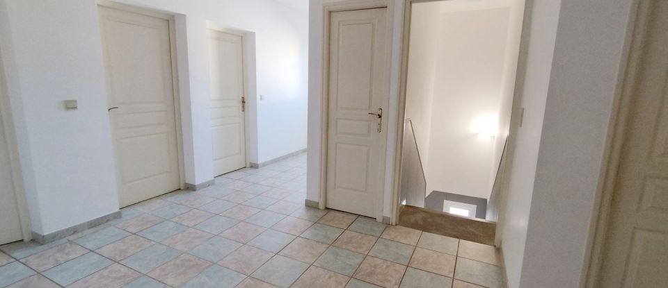 House 7 rooms of 156 m² in Salses-le-Château (66600)