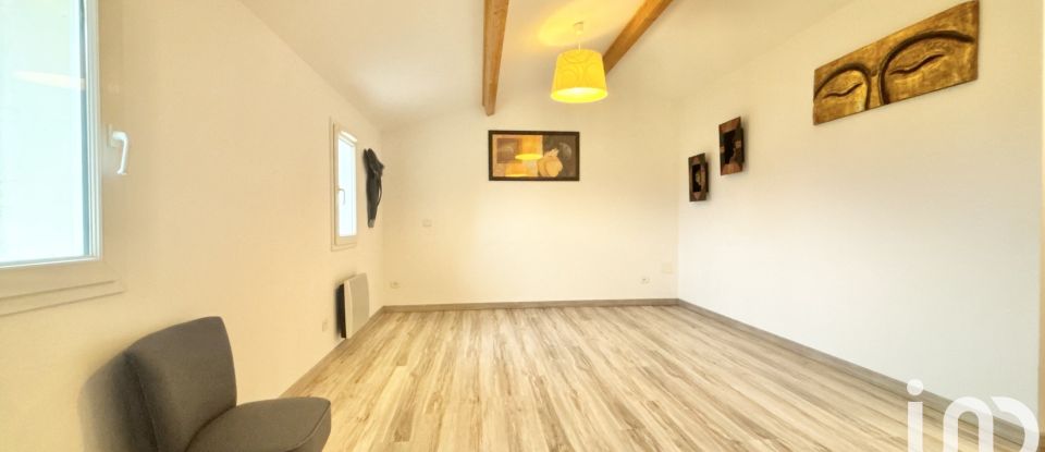 Maison 6 pièces de 149 m² à Saint-Savin (33920)