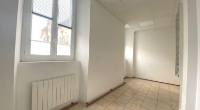 Apartment 3 rooms of 40 m² in Nemours (77140)