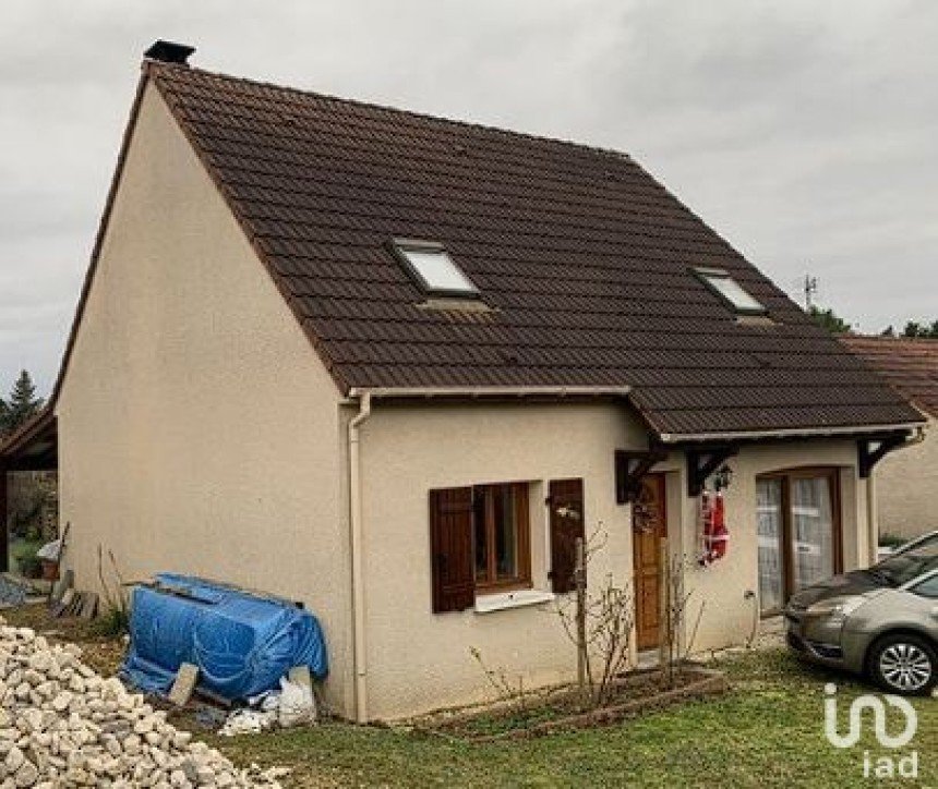 House 6 rooms of 105 m² in Fontenay-sur-Loing (45210)