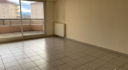 Apartment 3 rooms of 72 m² in Gap (05000)