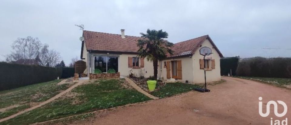 House 7 rooms of 145 m² in Avermes (03000)