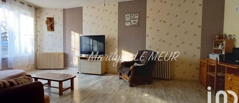 Town house 6 rooms of 180 m² in Usseau (79210)