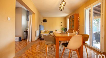 Maison 6 pièces de 130 m² à Rochefort-du-Gard (30650)