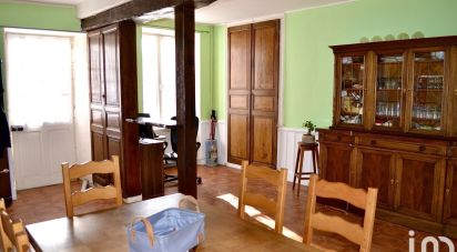 House 5 rooms of 180 m² in Ingrandes (36300)
