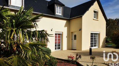 Pavilion 8 rooms of 205 m² in Domjean (50420)