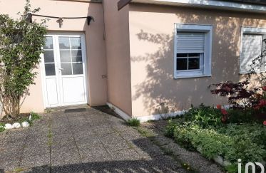 Town house 3 rooms of 67 m² in Mainvilliers (28300)