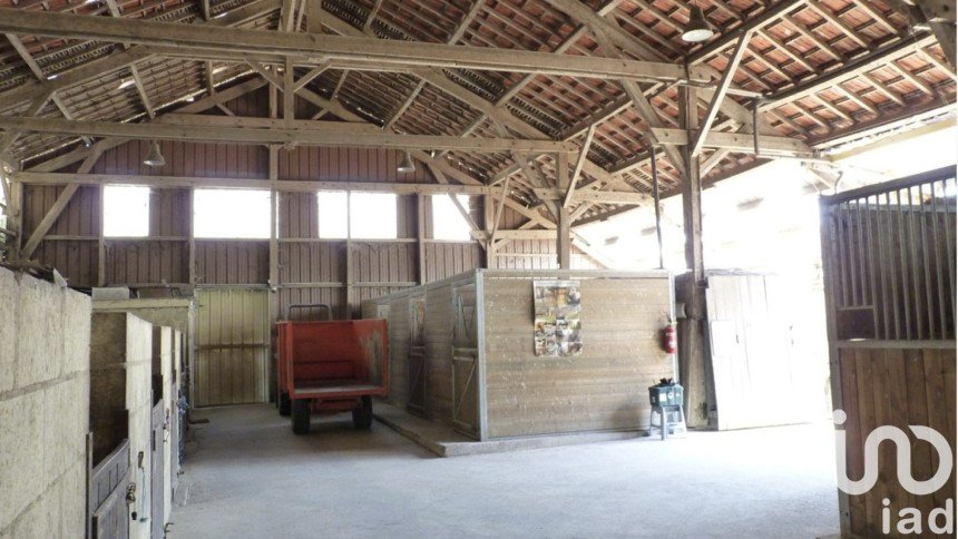 Equestrian facility 4 rooms of 81 m² in Desmonts (45390)