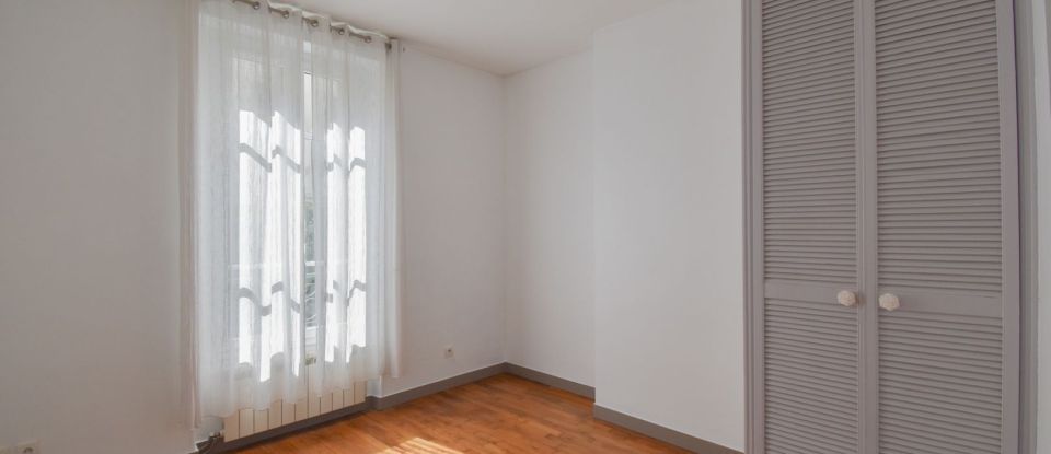 Appartement 5 pièces de 130 m² à Puteaux (92800)