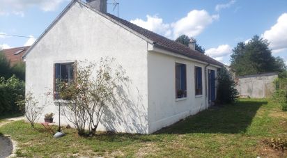 House 4 rooms of 79 m² in Ouzouer-sur-Trézée (45250)