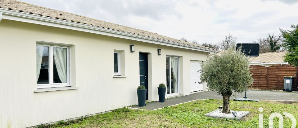 House 4 rooms of 90 m² in Audenge (33980)