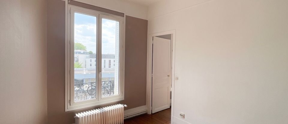 Appartement 2 pièces de 49 m² à Fontenay-sous-Bois (94120)