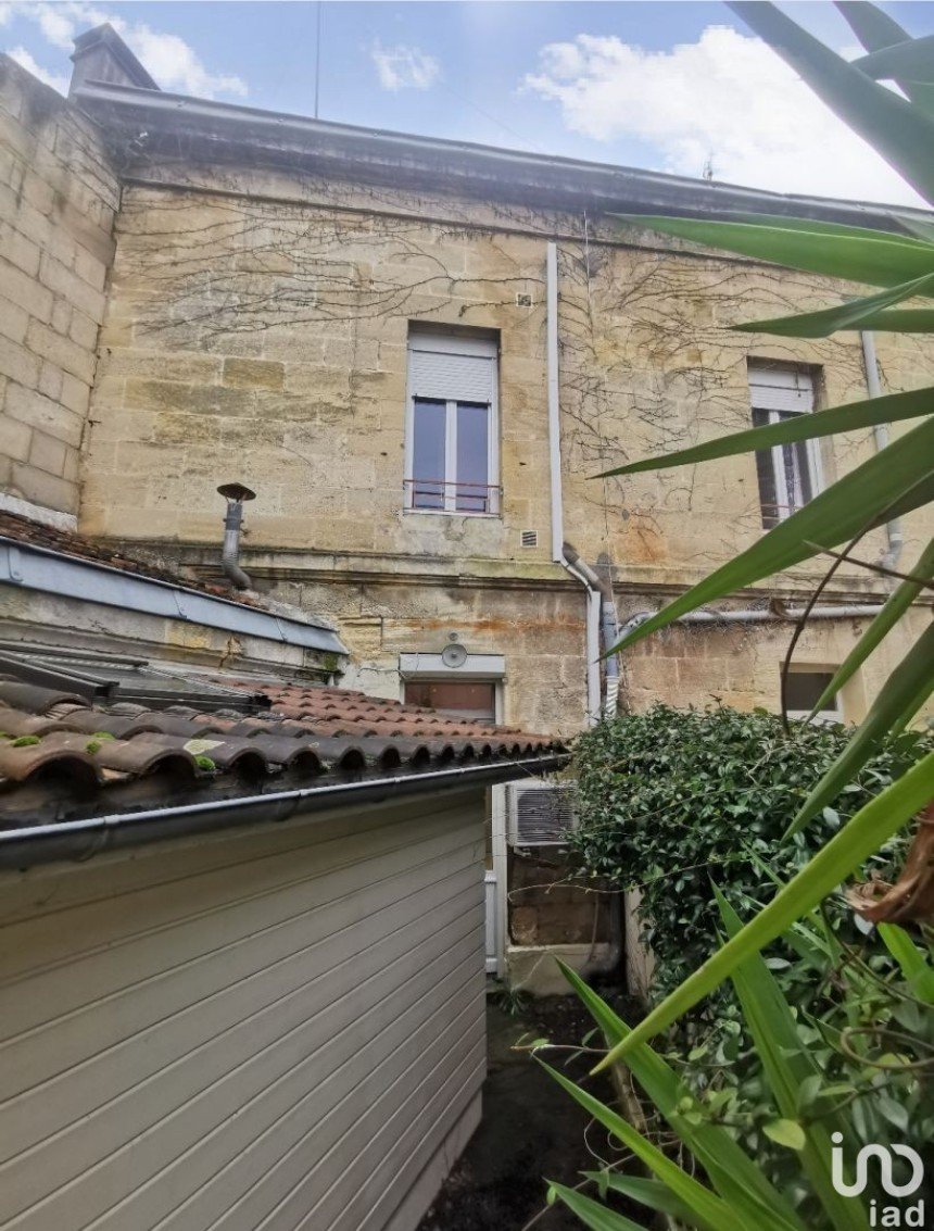 Building in Libourne (33500) of 340 m²