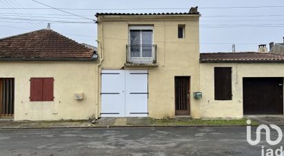 Maison 3 pièces de 66 m² à Lesparre-Médoc (33340)