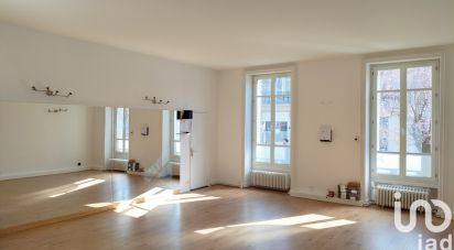 Apartment 3 rooms of 83 m² in Vichy (03200)
