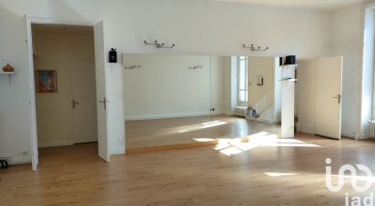Appartement 3 pièces de 83 m² à Vichy (03200)