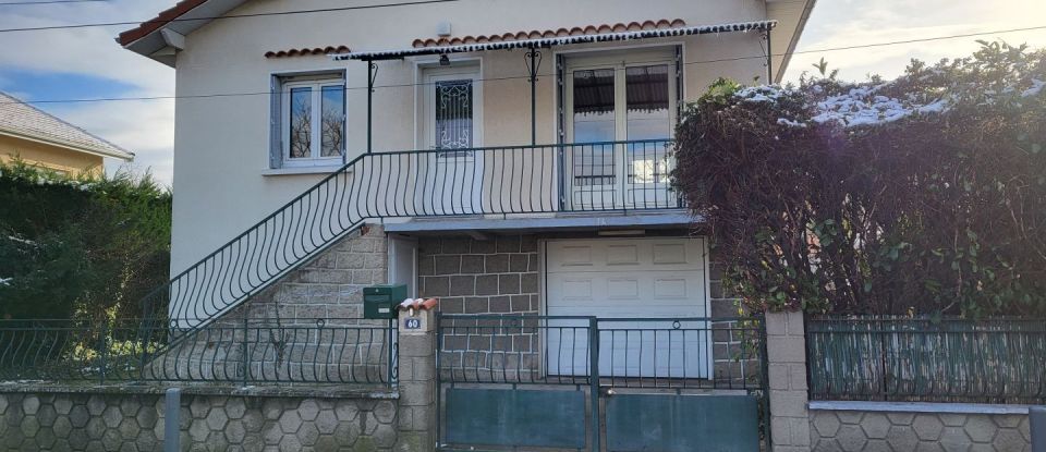 Maison 4 pièces de 93 m² à Saint-Just-Saint-Rambert (42170)