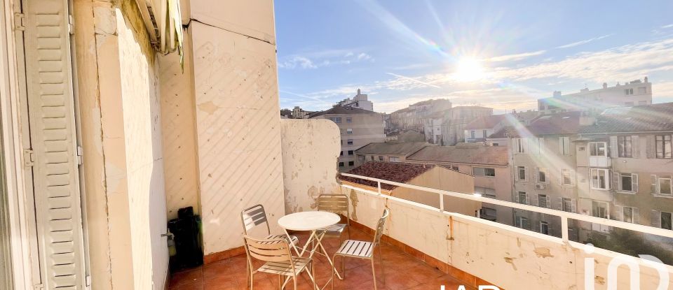 Appartement 4 pièces de 95 m² à Marseille (13007)
