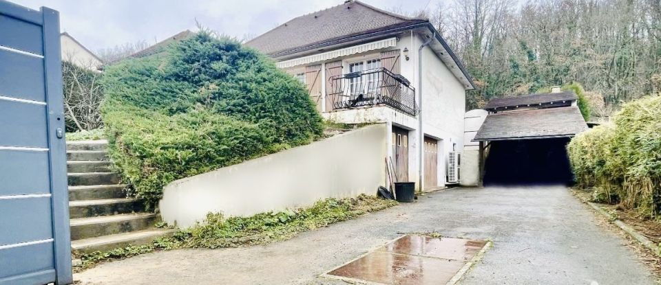 House 6 rooms of 125 m² in Le Blanc (36300)