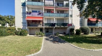 Appartement 4 pièces de 82 m² à Mulhouse (68200)