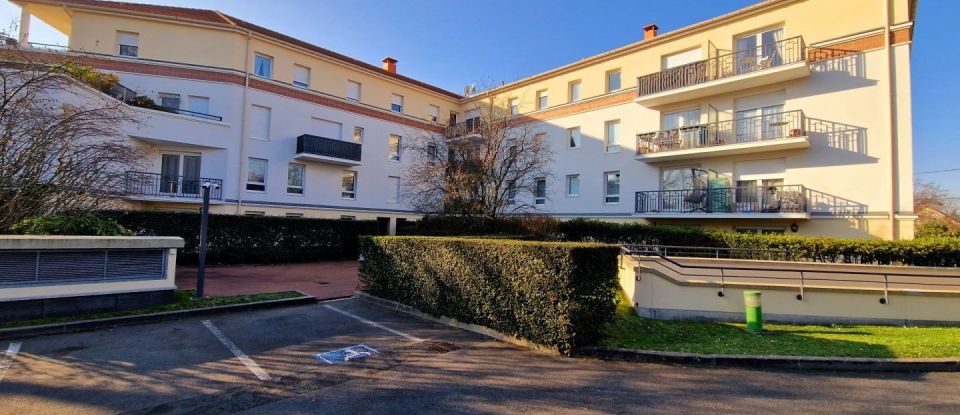 Appartement 3 pièces de 55 m² à Livry-Gargan (93190)