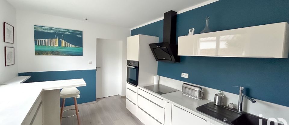 Apartment 5 rooms of 97 m² in Saint-Nazaire (44600)
