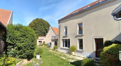 House 8 rooms of 167 m² in Trois-Puits (51500)