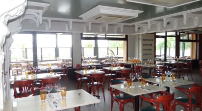 Restaurant of 660 m² in LE MESNIL-EN-VALLÉE (49410)