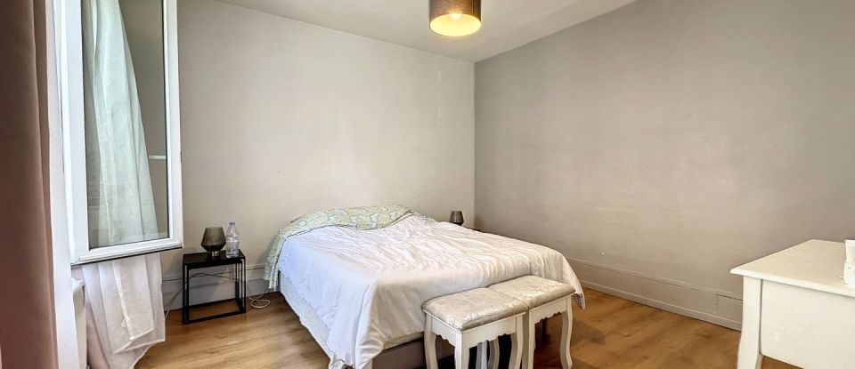 Appartement 3 pièces de 43 m² à Ivry-sur-Seine (94200)
