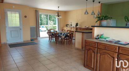 House 8 rooms of 158 m² in Arthon (36330)