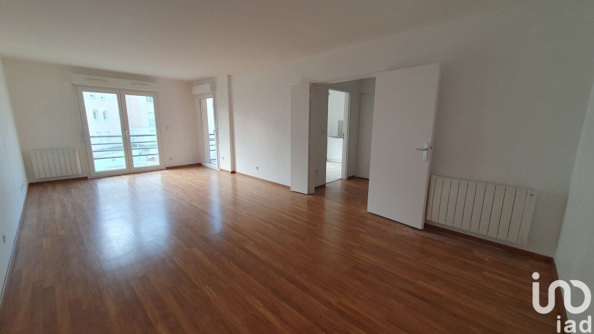 Apartment 4 rooms of 92 m² in Rouen (76100)