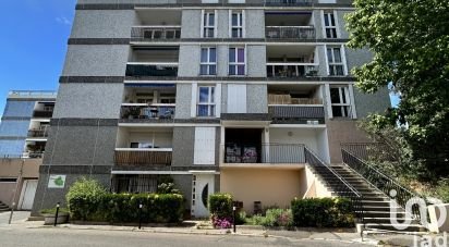 Apartment 3 rooms of 62 m² in Nîmes (30900)