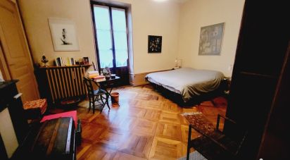 Appartement 5 pièces de 110 m² à Chambéry (73000)