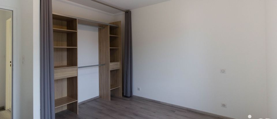 Apartment 3 rooms of 67 m² in Limoges (87000)
