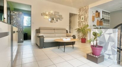 House 4 rooms of 89 m² in Chalifert (77144)