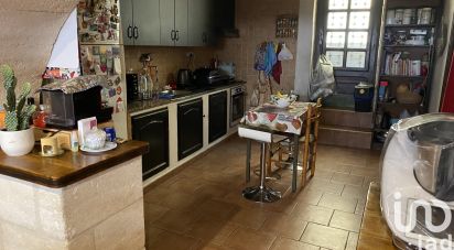 Traditional house 4 rooms of 118 m² in Beaucaire (30300)