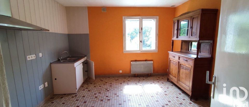House 5 rooms of 131 m² in Saint-Avé (56890)