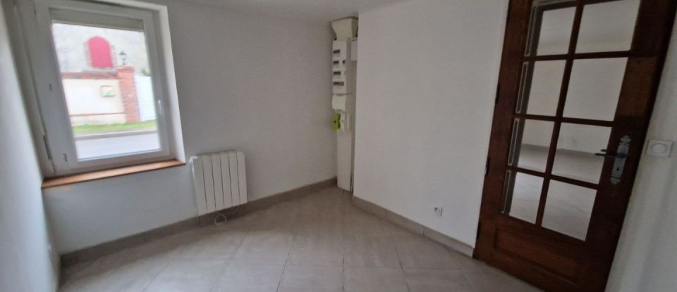 Village house 5 rooms of 110 m² in Presnoy (45260)